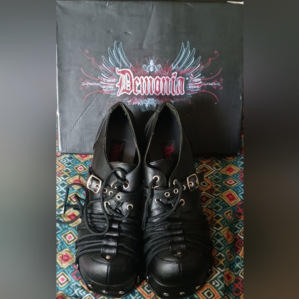 COPY - Demonia lace up charade lace up platform booties , never worn size 9usa